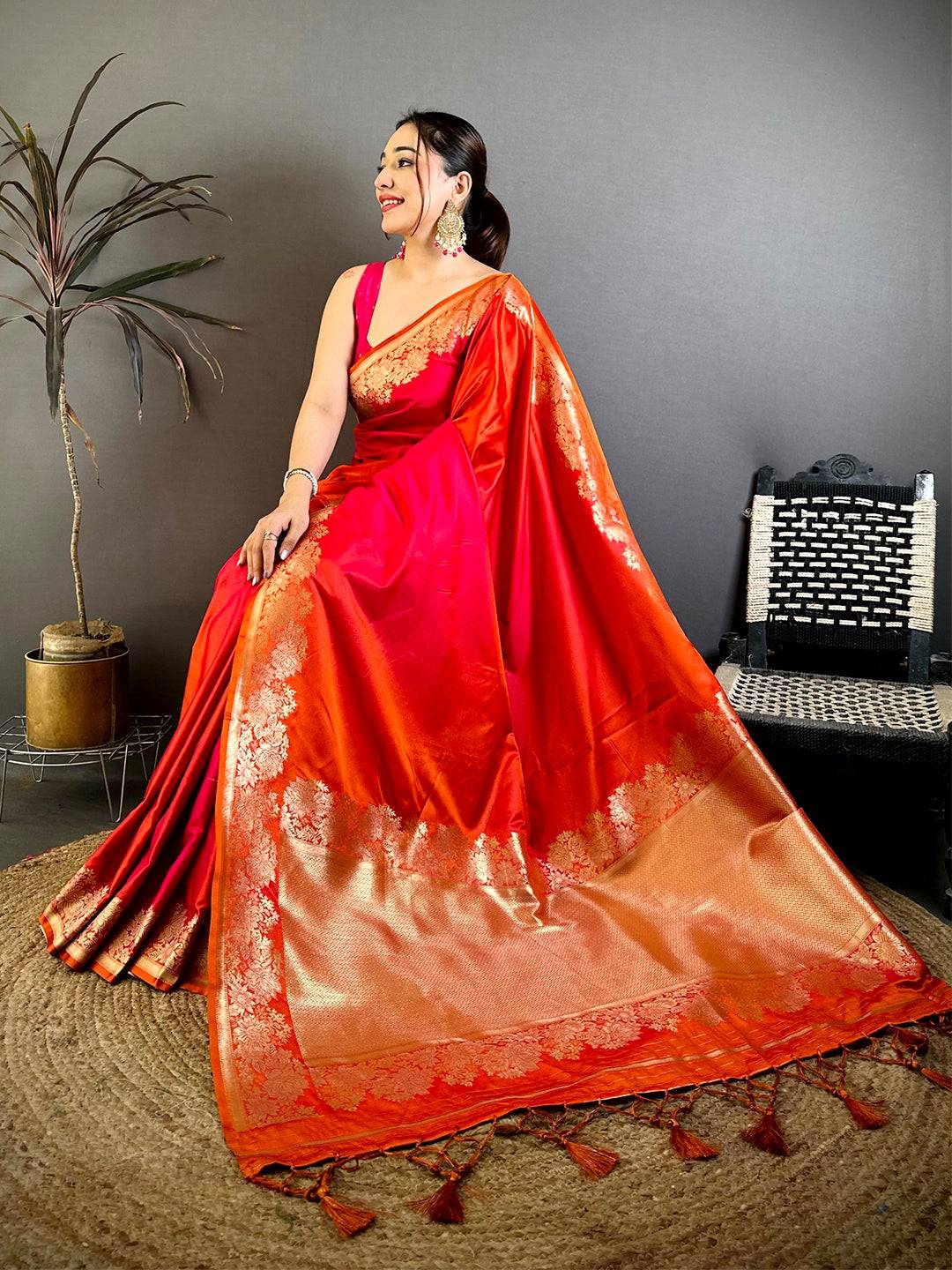 Elegant Ombre Weaving Mashru Silk Pattu Saree