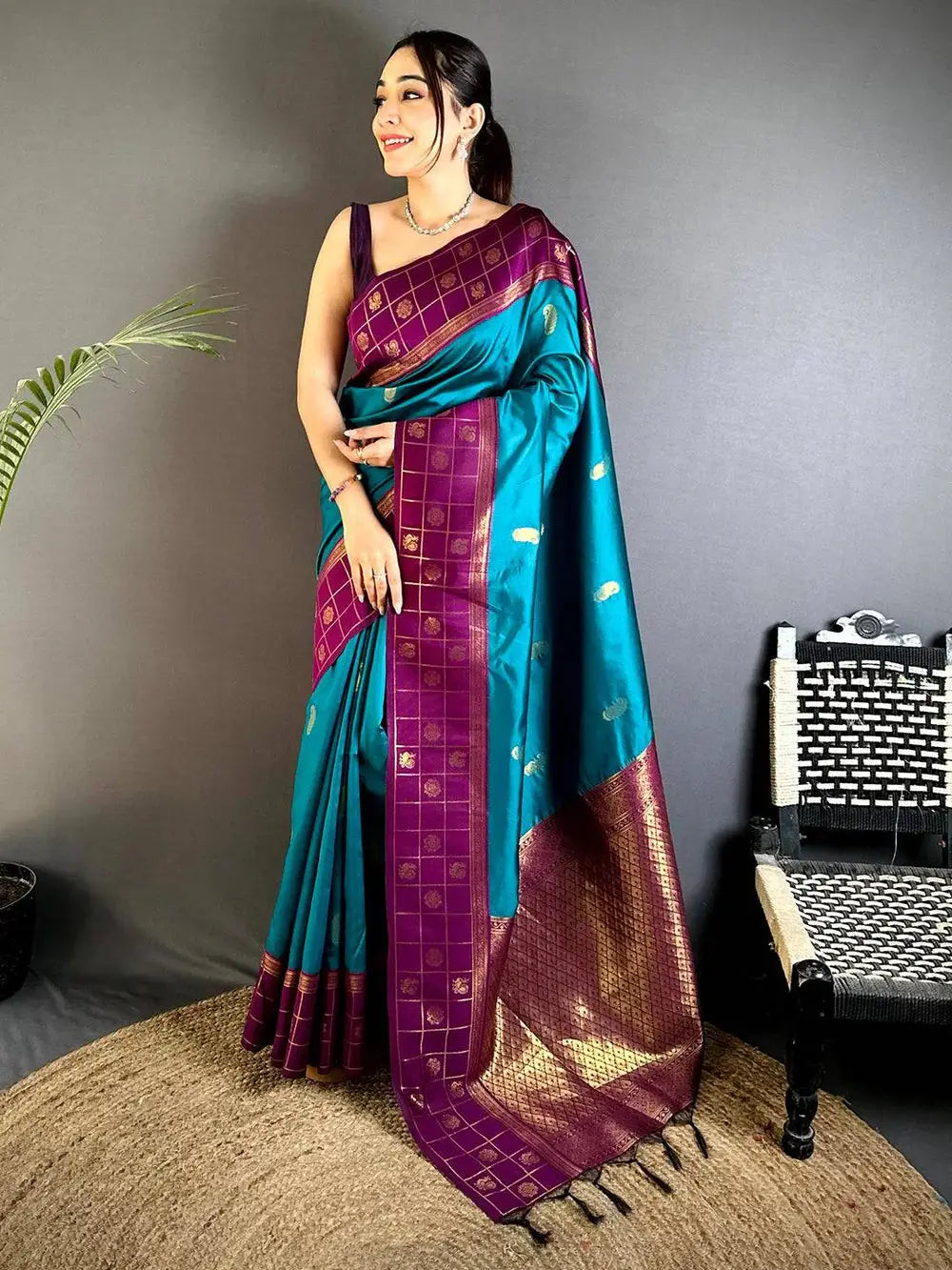 Peacock Aura Banarasi Katan Silk Pattu Saree