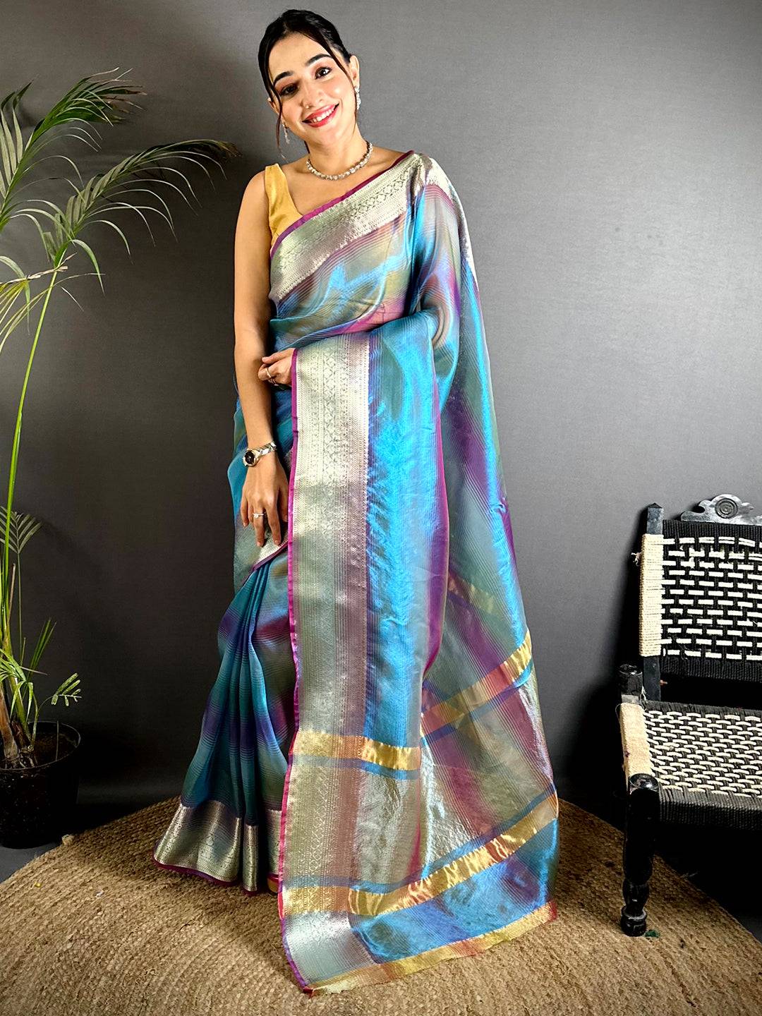 Radiance Dual Tone Tissue Silk Pattu Saree