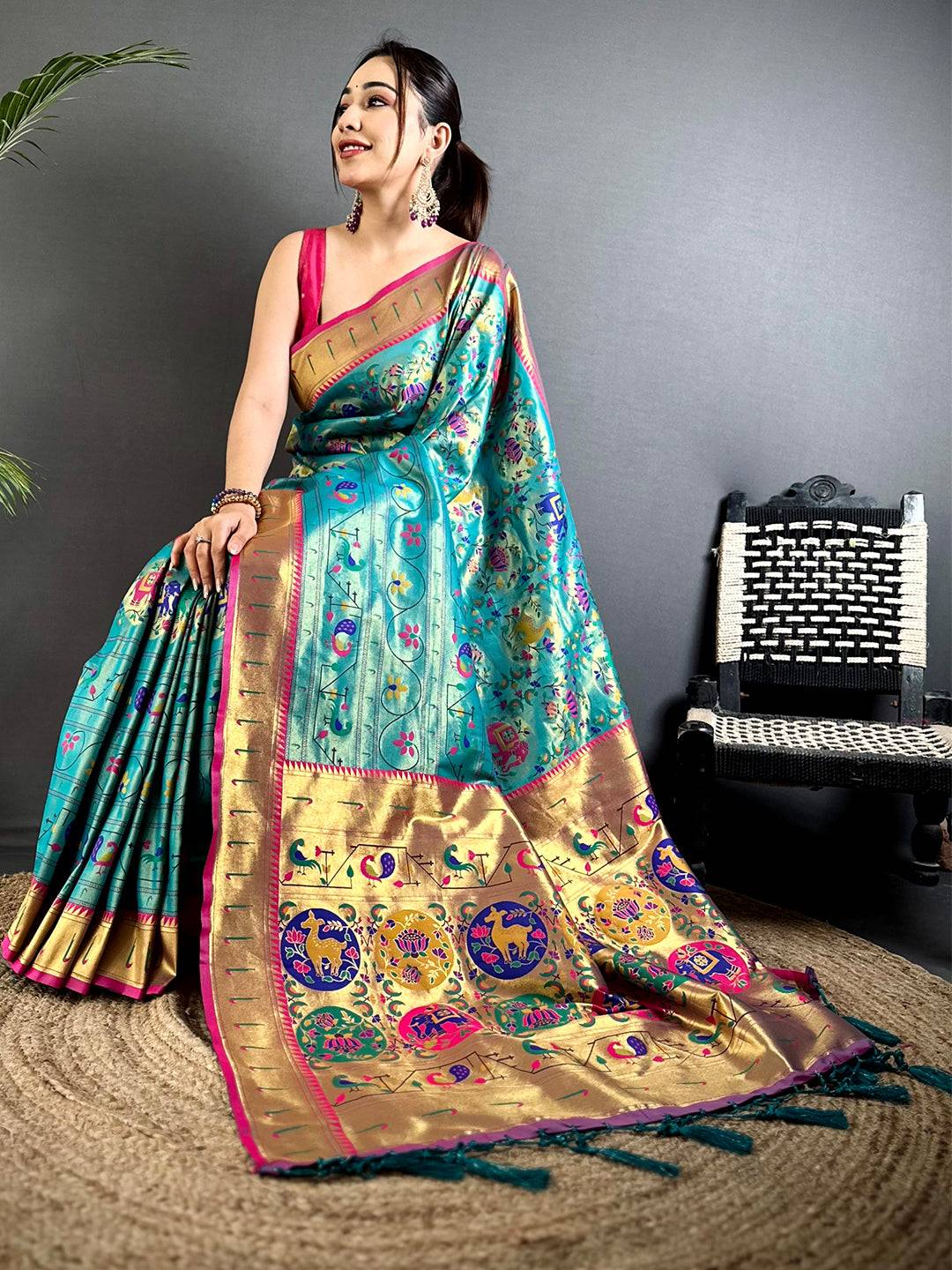 Rama Patola Motif Soft Silk Pattu Saree