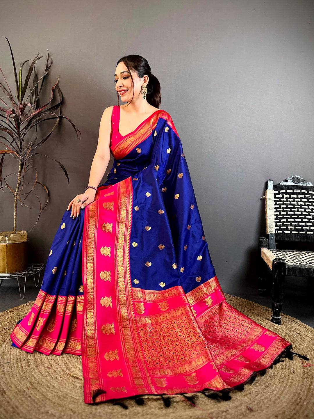 Elegant Royal Blue Zari Butta Silk Pattu Saree