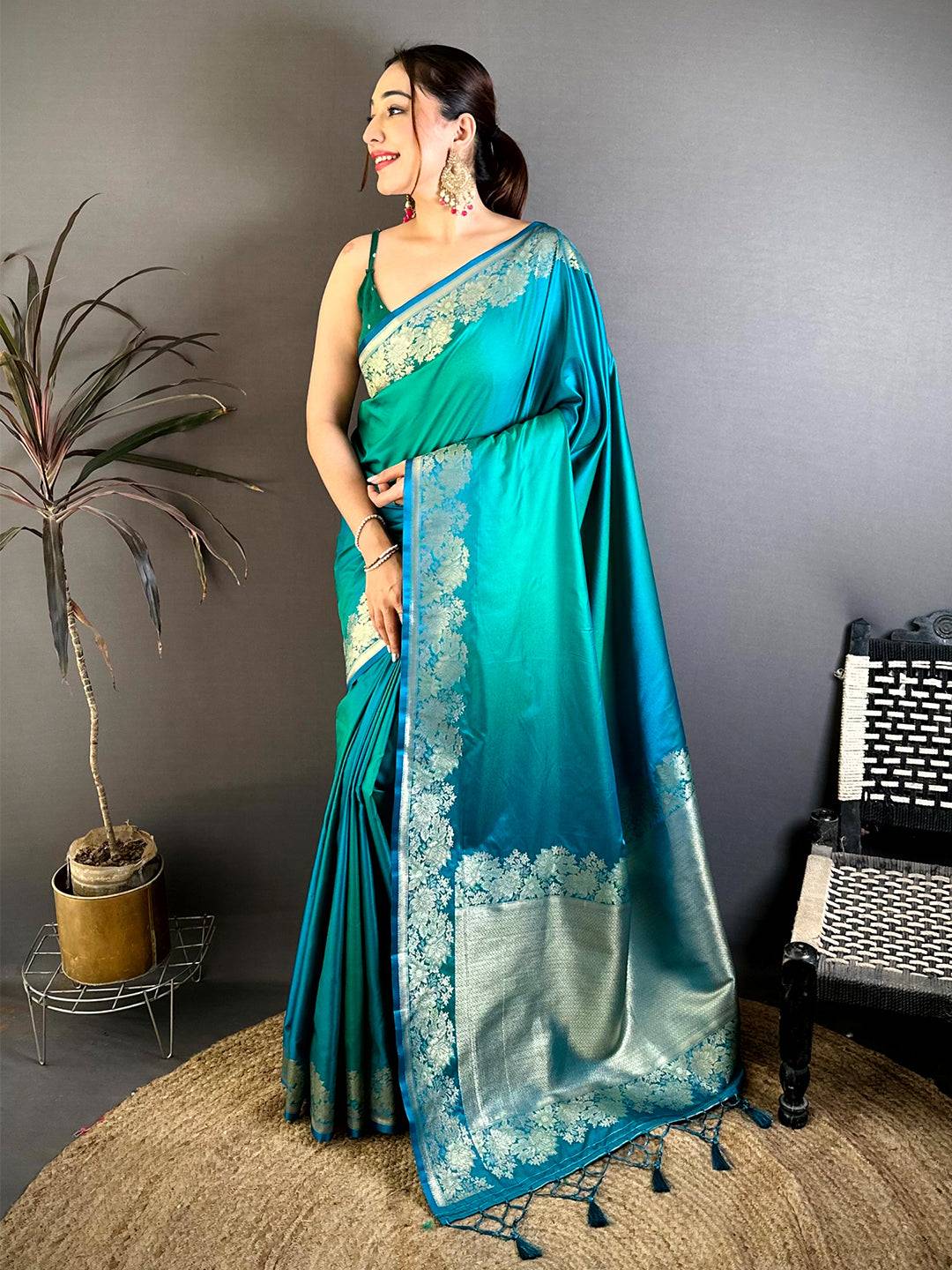 Stylish Ombre Weaving Mashru Silk Pattu Saree