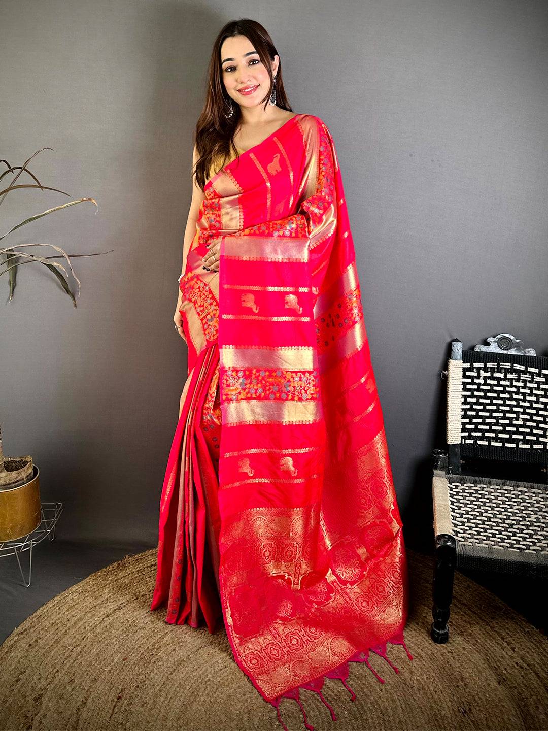 Artisan Gold Silver Zari Weaving Silk Pattu Saree