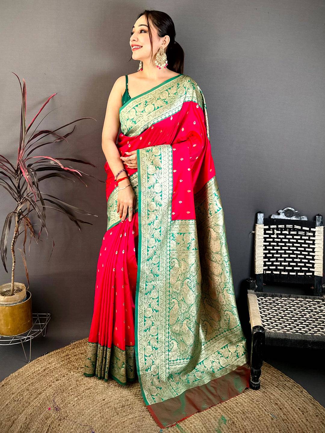 Bright Pink Soft Silk Kanjivaram Pattu Saree