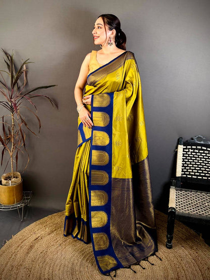 Artisan Gold Woven Pallu Contrast Border Pattu Saree