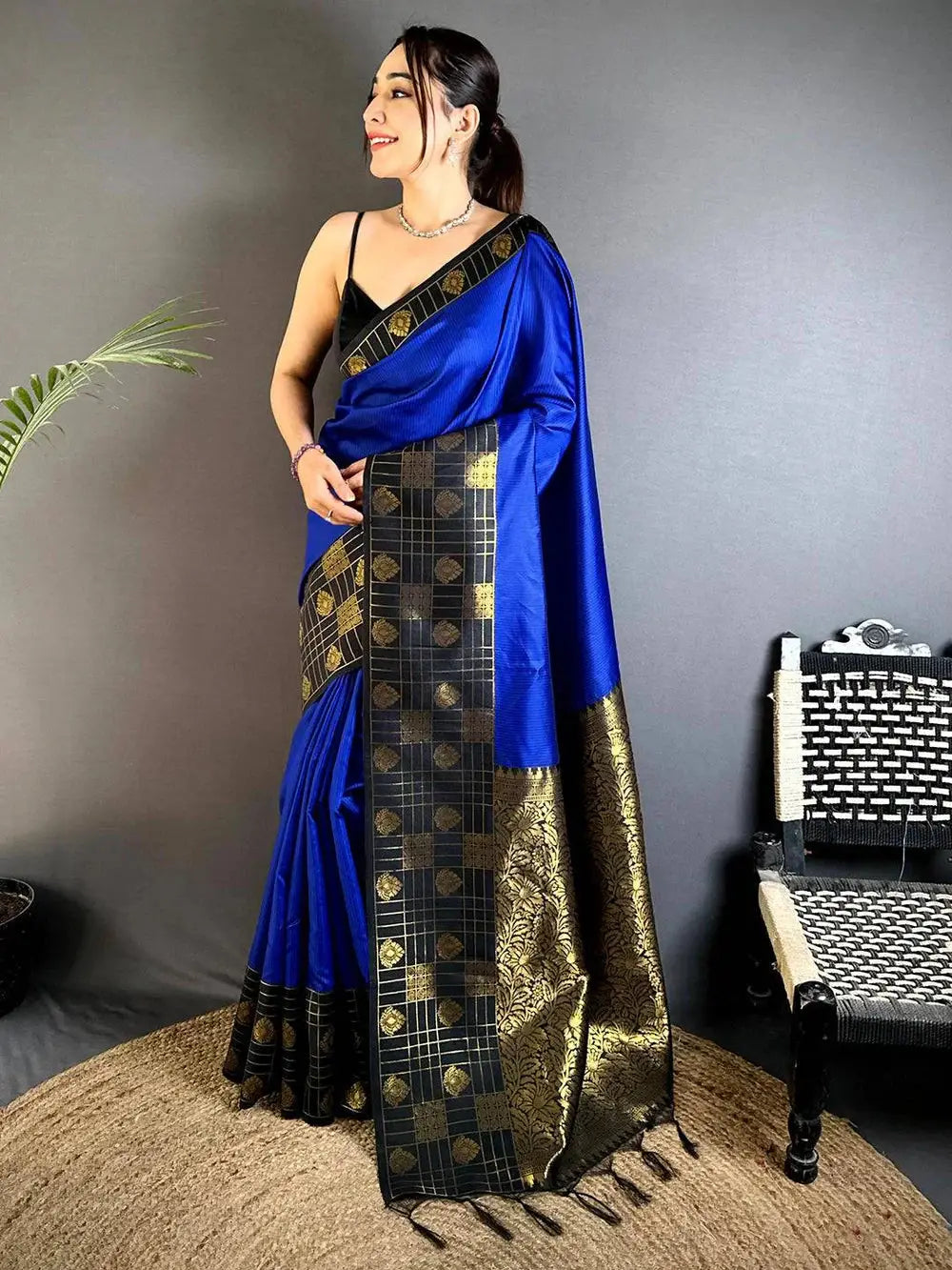 Black Gadwal Border Banarasi Katan Pattu Saree