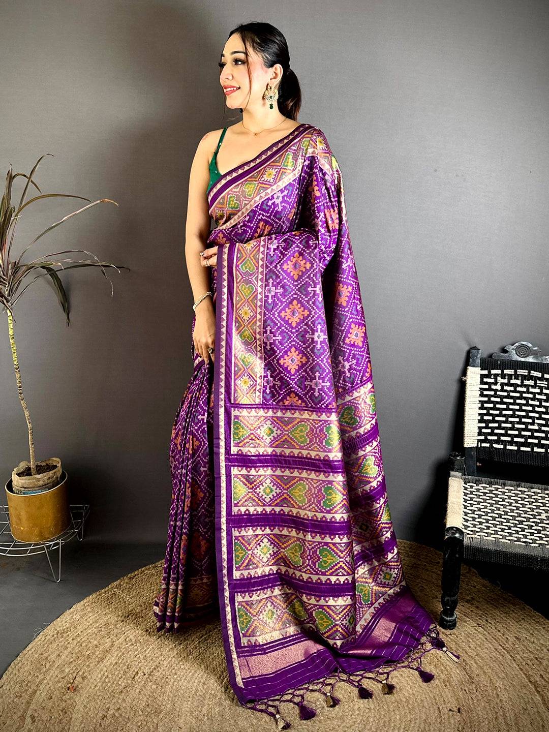 Purple Patola Weaving Semi Silk Pattu Saree