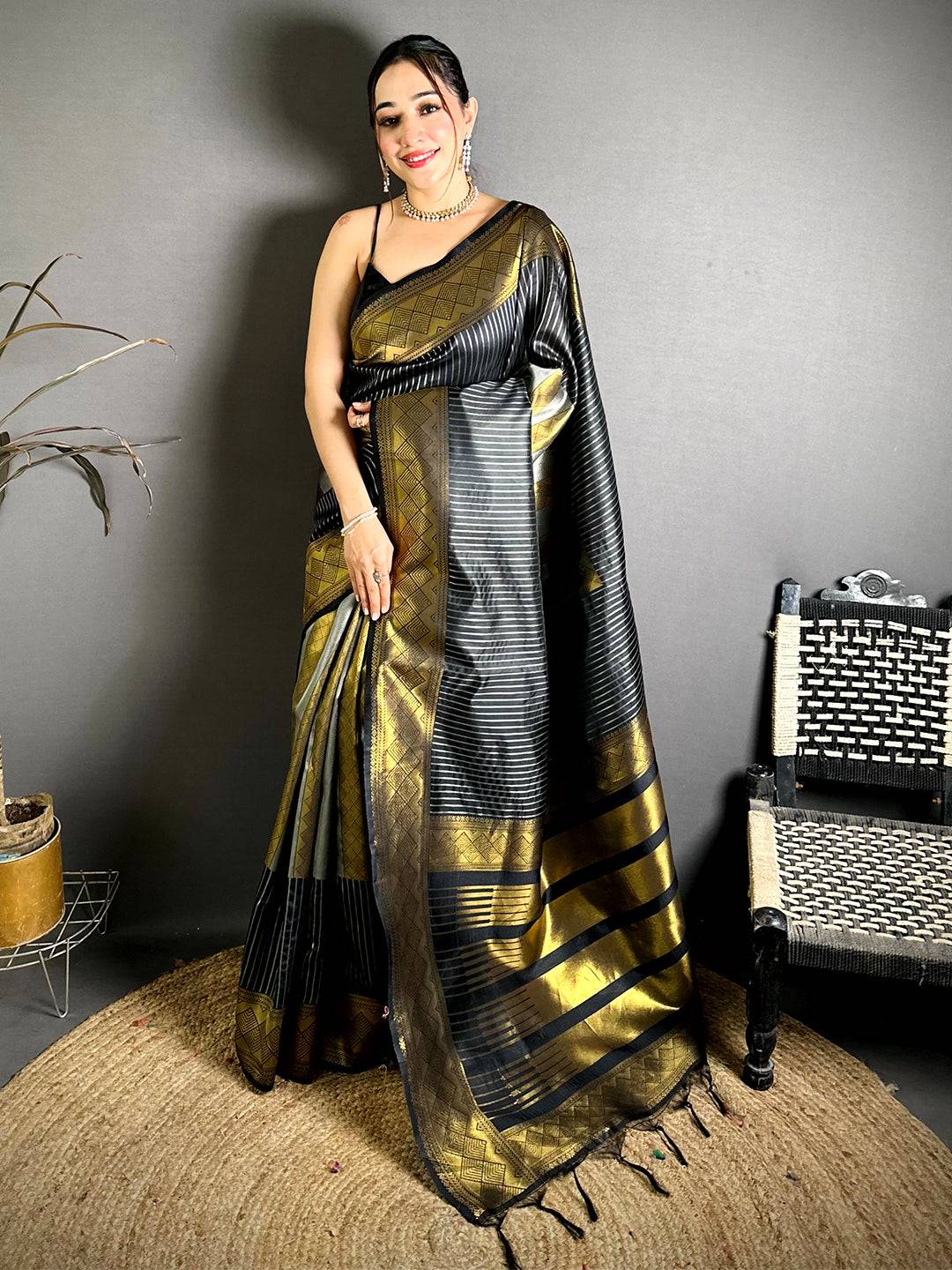 Banarasi Katan Silk Striped Zari Geometric Pattu Saree