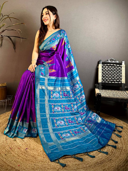 Graceful Soft Silk Patola Weave Pattu Saree