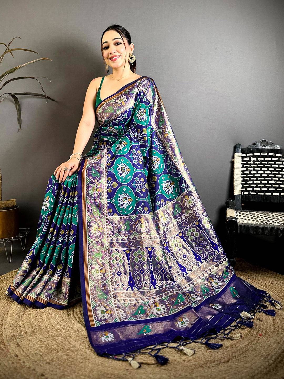 Teal Patola Weave Soft Semi Silk Pattu Saree