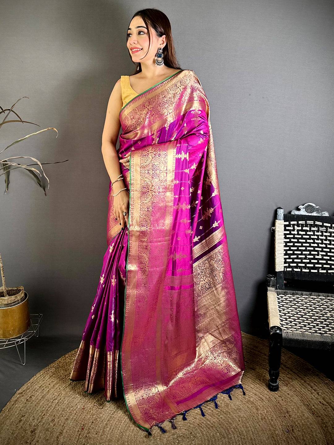 Classic Banarasi Katan Big Zari Border Pattu Saree