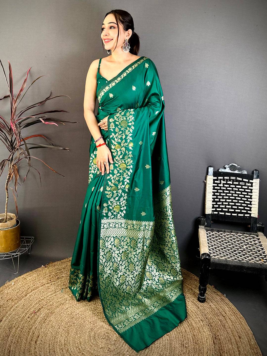 Emerald Green Soft Silk Kanjivaram Pattu Saree