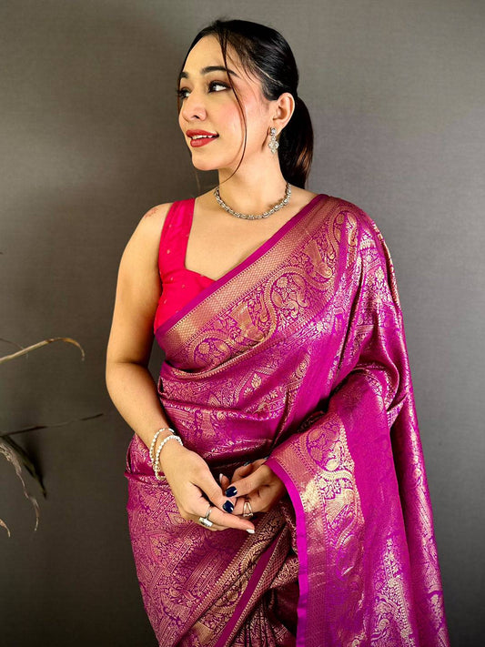 Opulent Kanjivaram Self Gold Zari Weave Pattu Saree