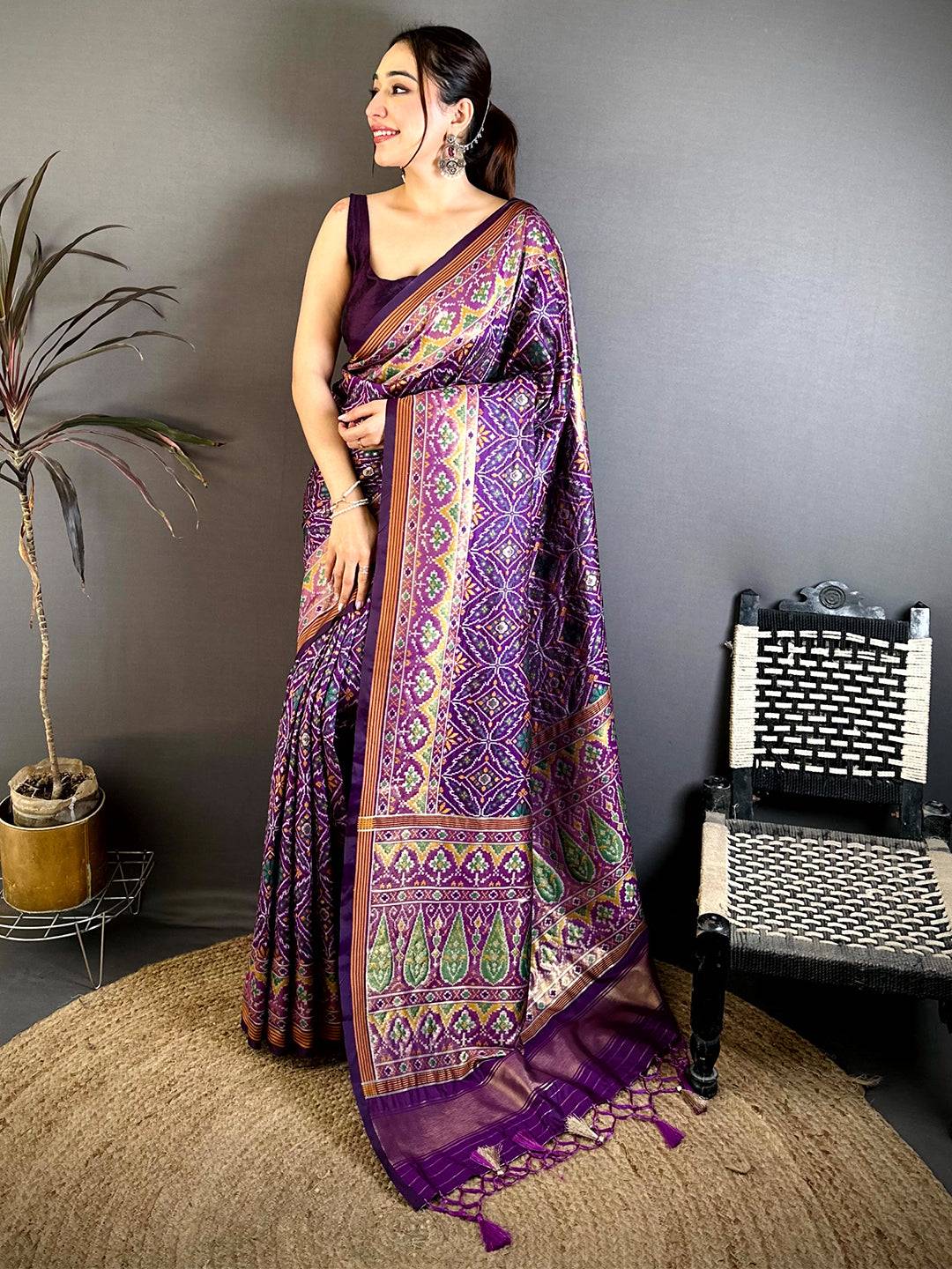 Vibrant Purple Soft Silk Patola Weaving Pattu Saree