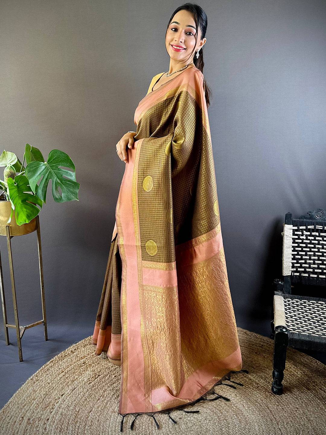 Royal Chex Radiance Banarasi Pattu Saree