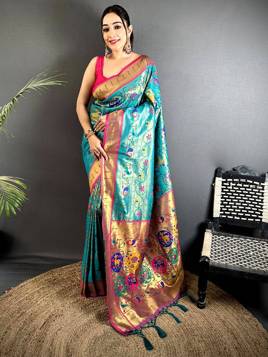 Rama Patola Motif Soft Silk Pattu Saree