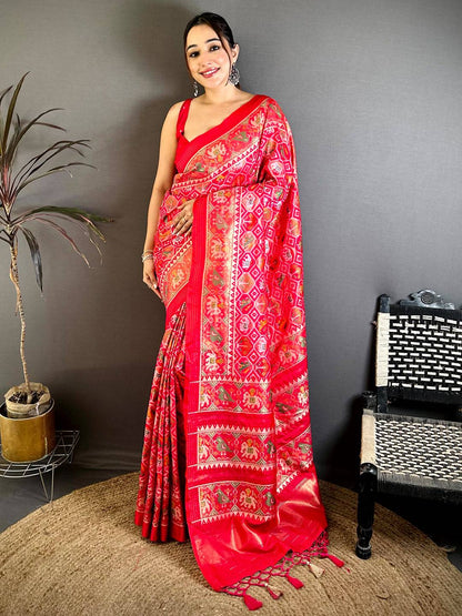 Celebrity Soft Silk Patola Weaving Pattu Saree