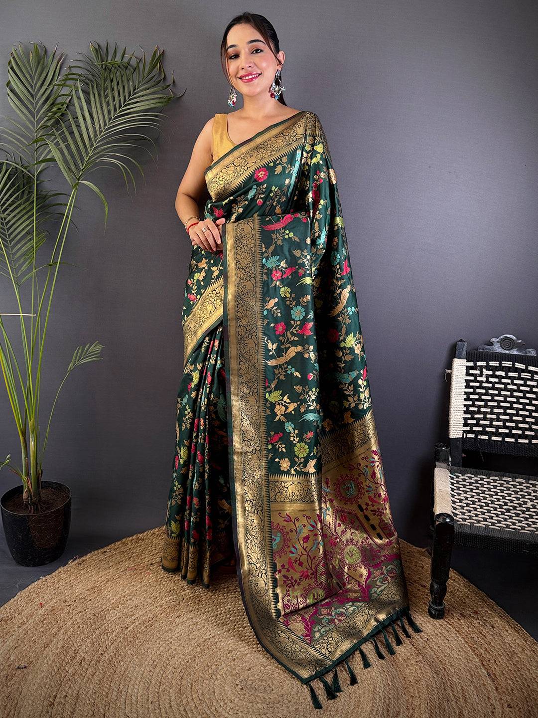 Green Kadi Minakari Banarasi Pattu Saree