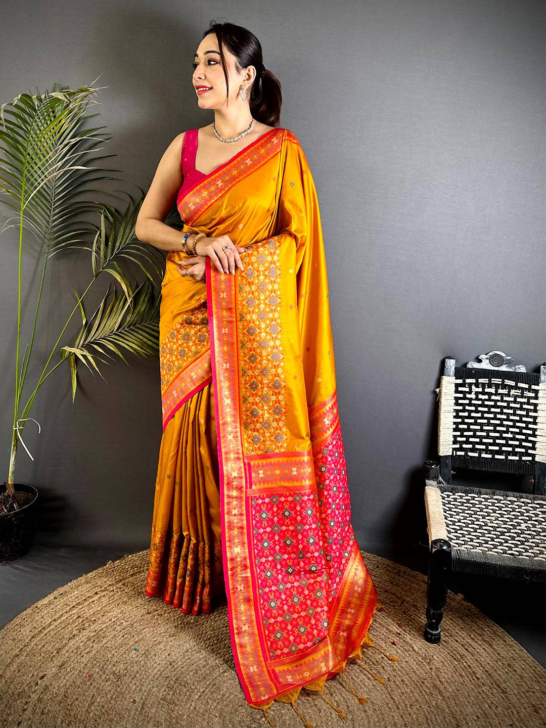 Fenta Double Ikat Soft Silk Pattu Saree