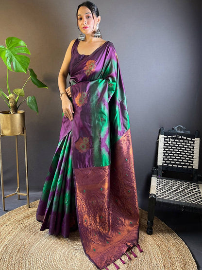 Dark Green Tussar Silk Ikkat Weaving Pattu Saree