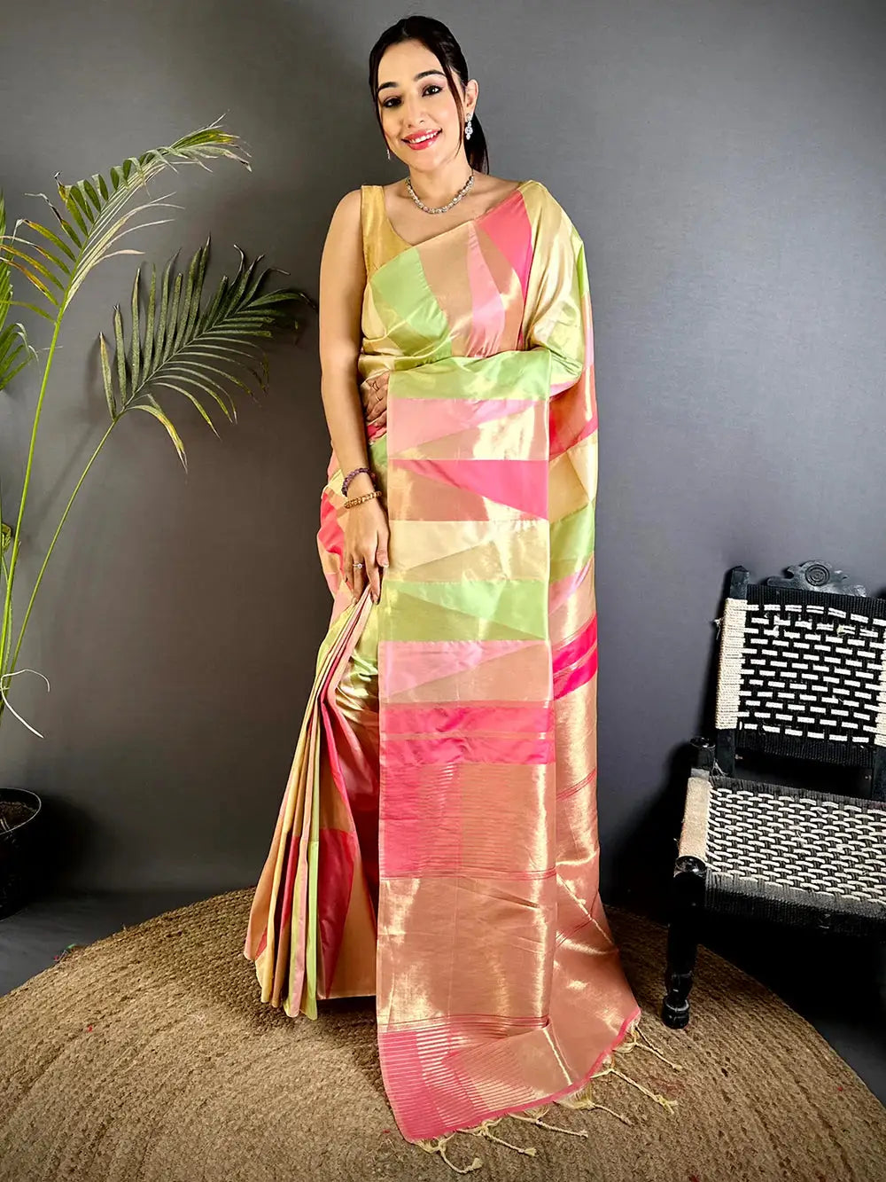 Multicolor Geometric Kanjivaram Silk Pattu Saree

