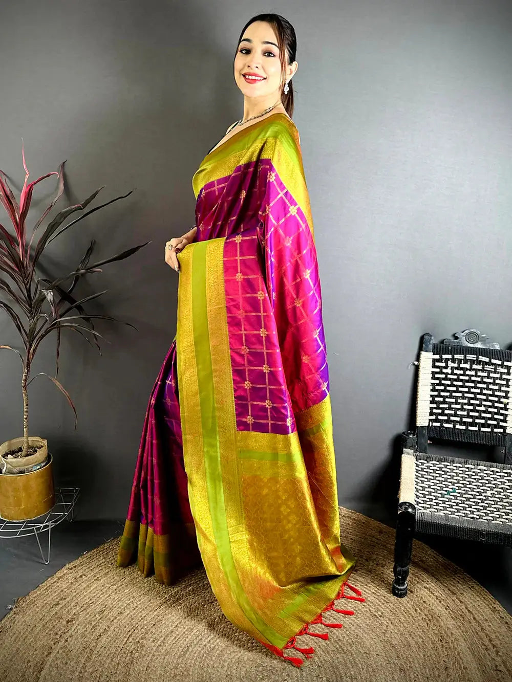 Magenta Check Weave Gadwal Pattu Saree