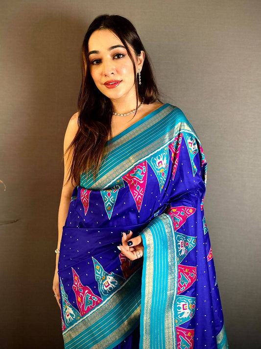 Soft Silk Ikkat Patola Gadwal Border Pattu Saree