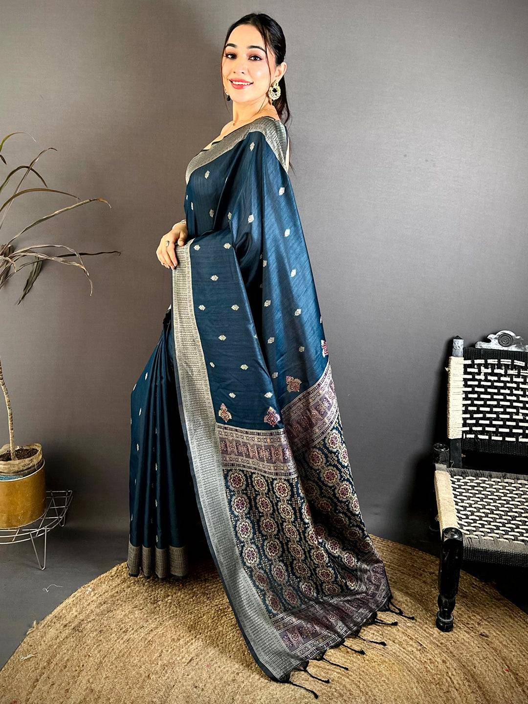 Celebrity Katan Silk Thread Work Pattu Saree