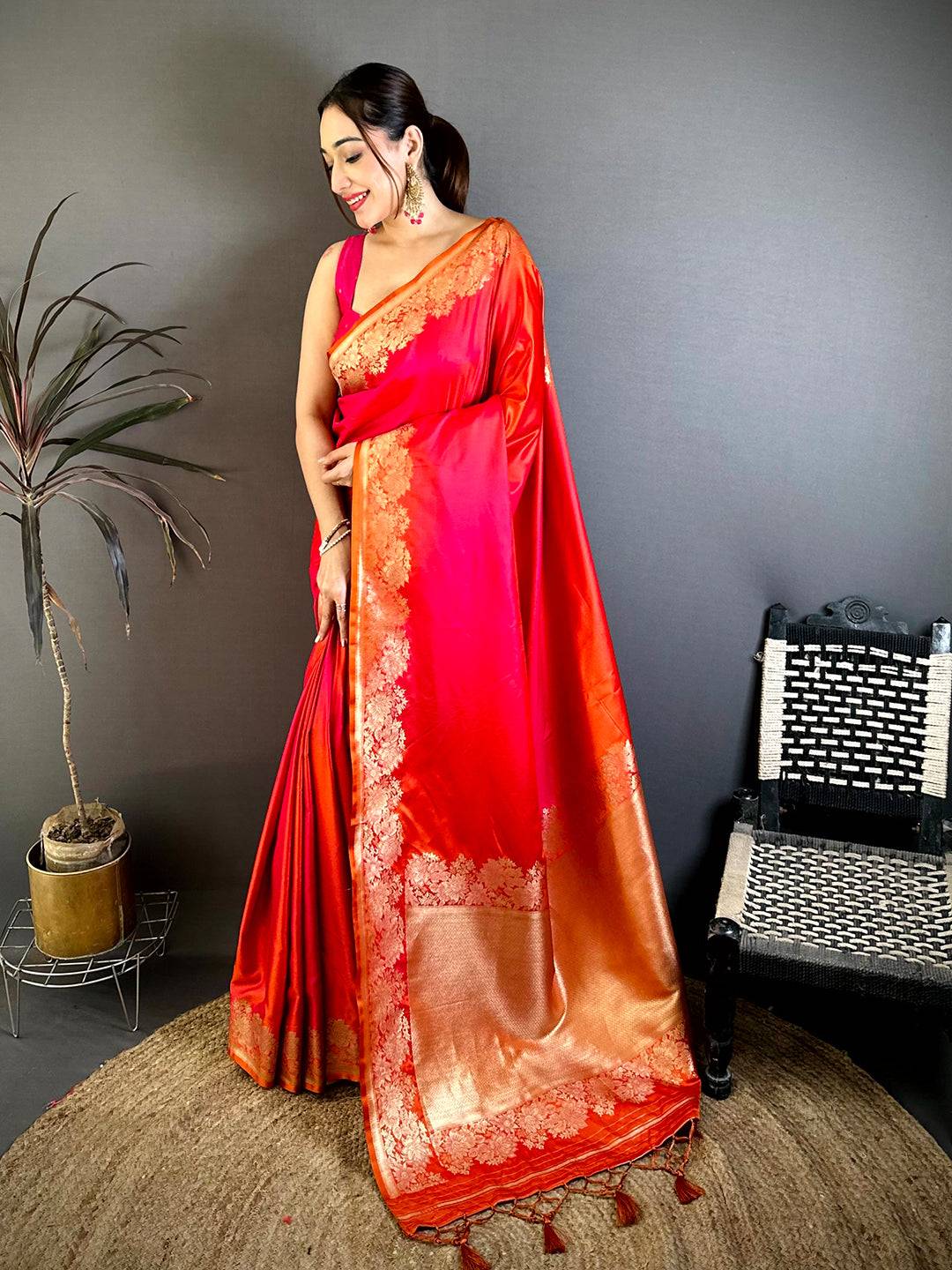 Elegant Ombre Weaving Mashru Silk Pattu Saree
