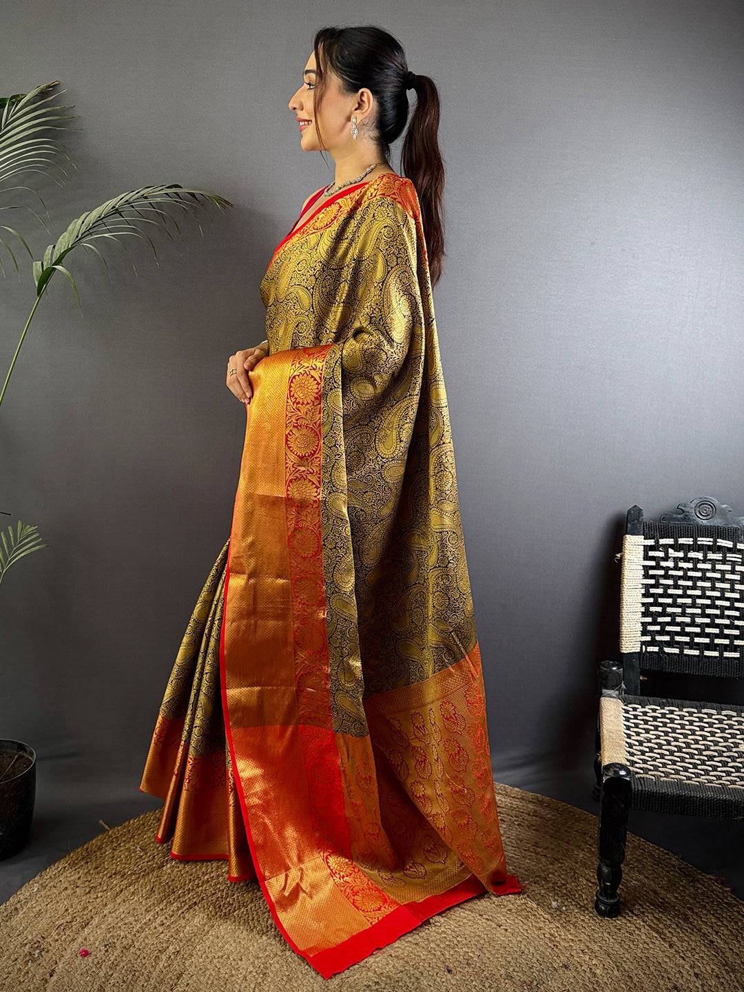 Black Radiance Banarasi Katan Silk Pattu Saree