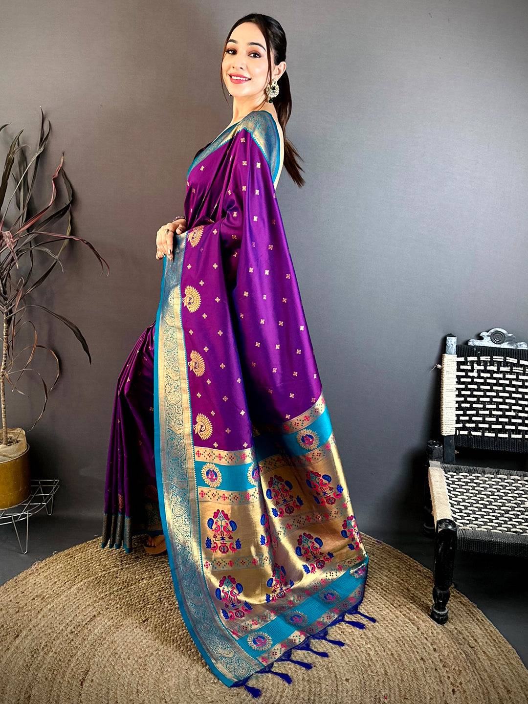 Elegant Minakari Gold Zari Silk Pattu Saree