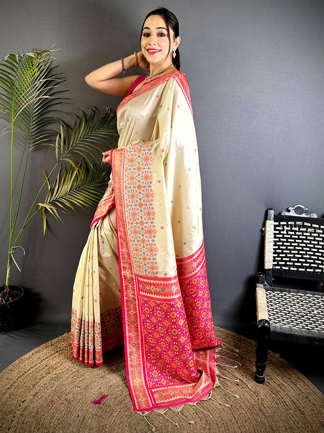 Cream Double Ikat Soft Silk Pattu Saree