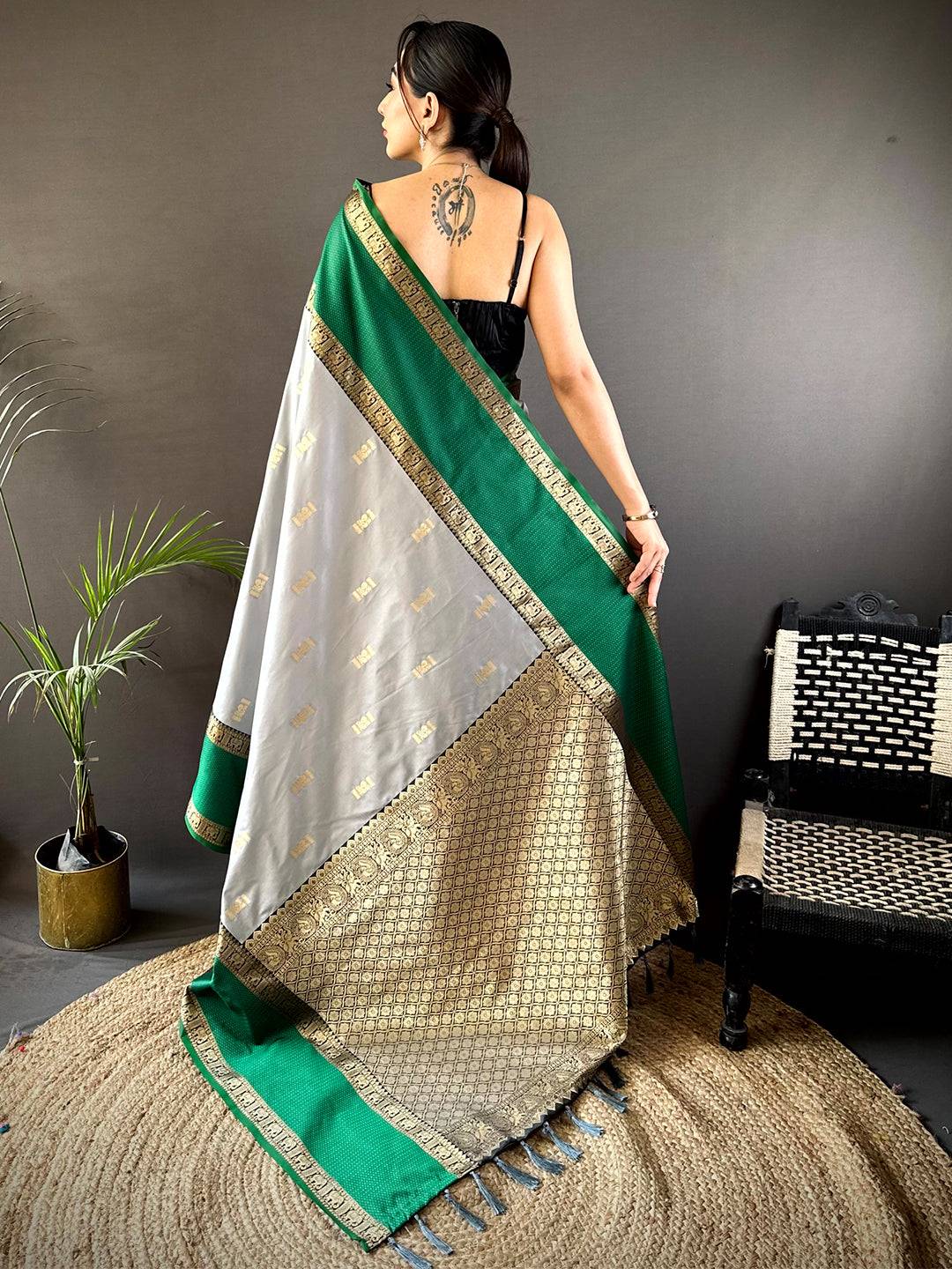 Serene Grey Gadhwal Soft Silk Pattu Saree