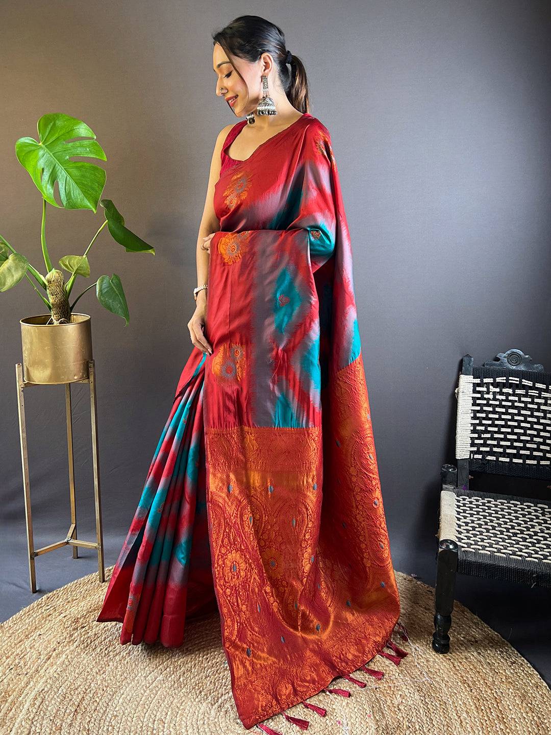 Teal Tussar Silk Ikkat Weaving Pattu Saree