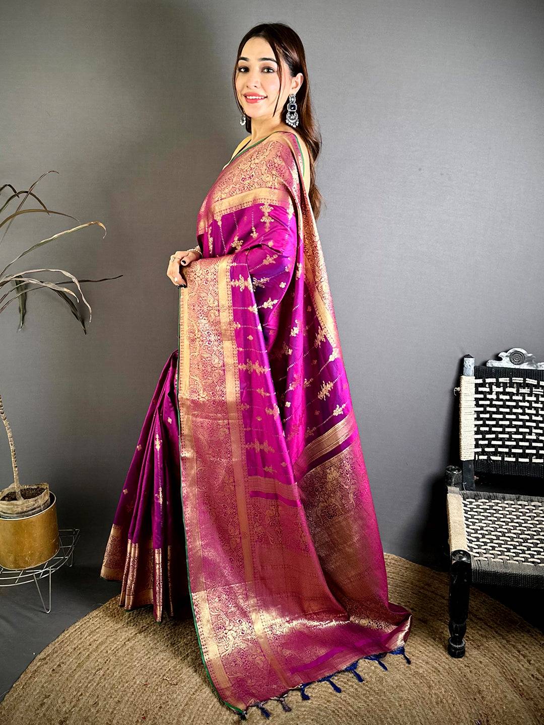 Classic Banarasi Katan Big Zari Border Pattu Saree