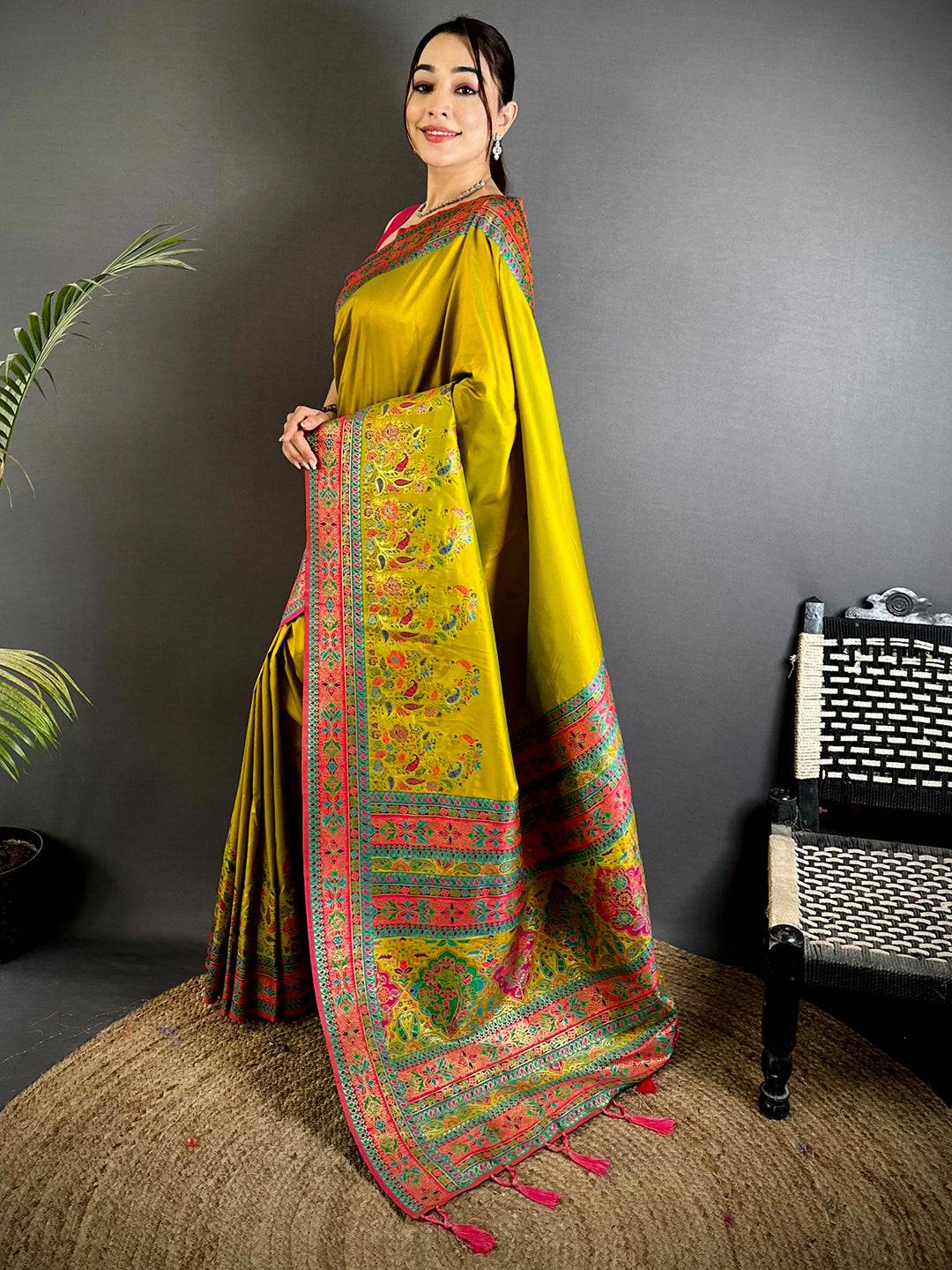 Green Kashmiri Pashmina Semi Silk Pattu Saree