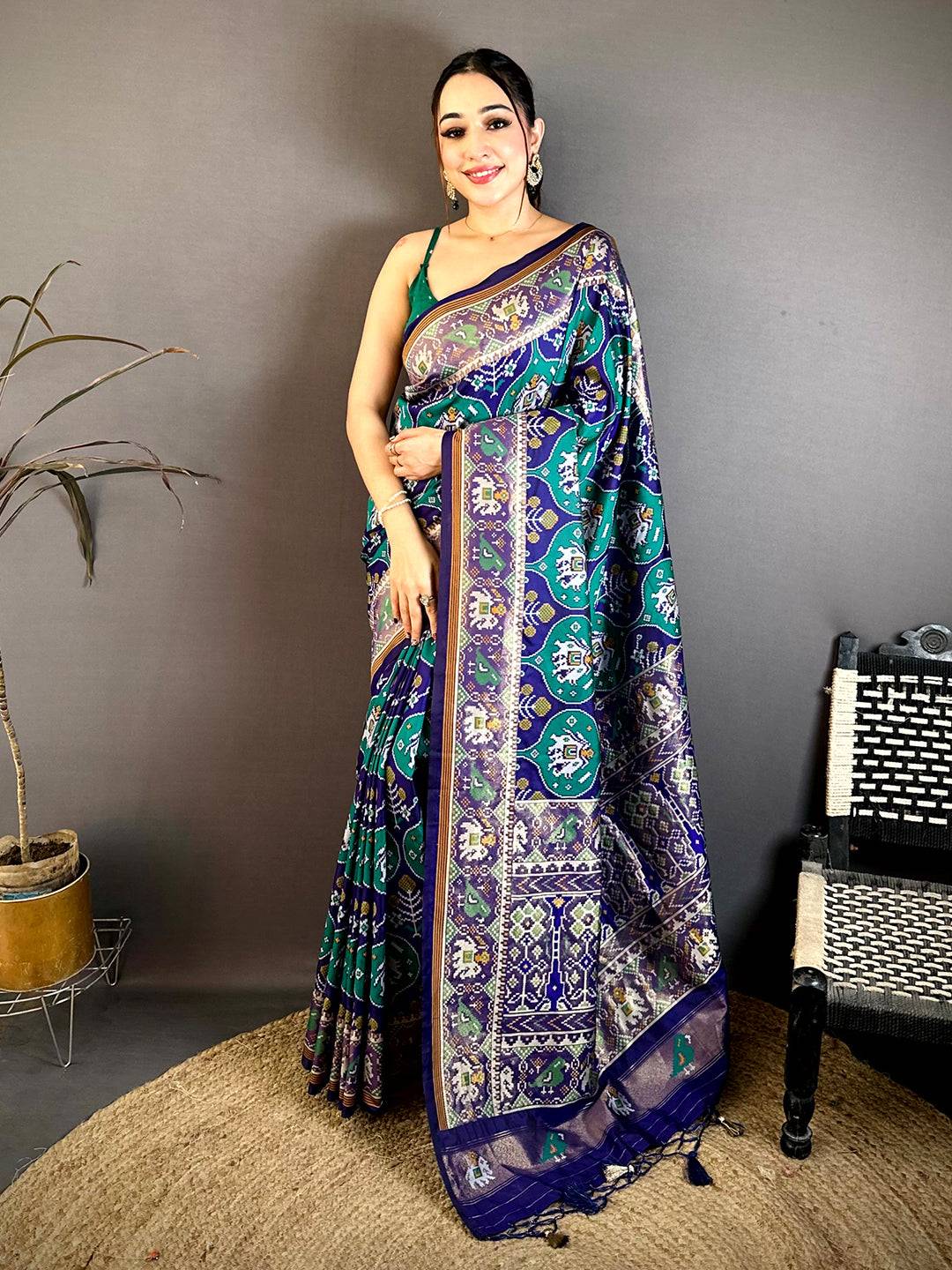 Teal Patola Weave Soft Semi Silk Pattu Saree