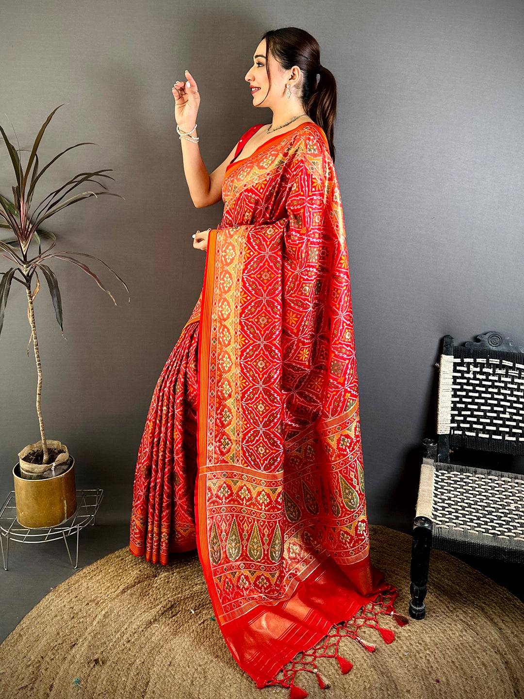 Classic Semi Ikkat Patola Kanchi Zari Pattu Saree