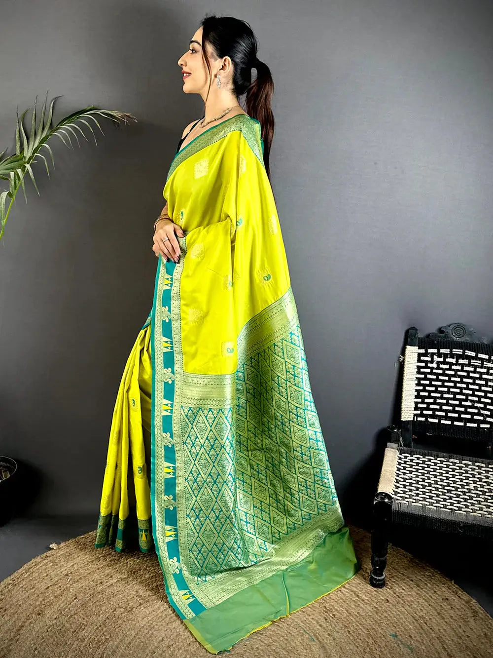 Lime Green Soft Silk Kanjivaram Pattu Saree