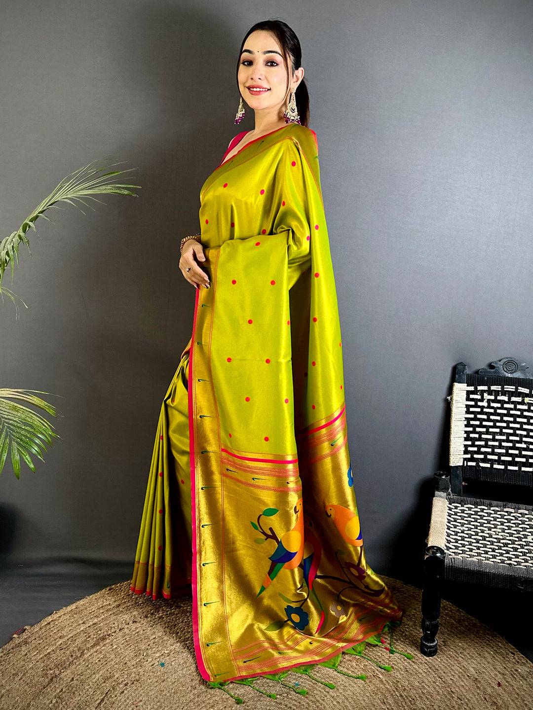 Green Glass Tissue Yevla Paithani Pattu Saree