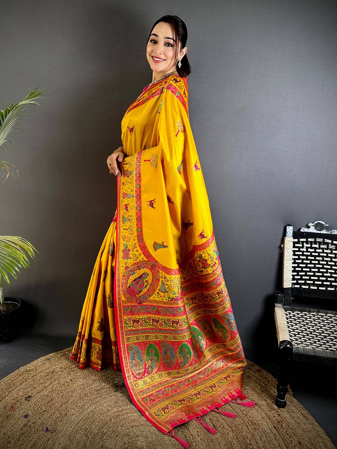 Royal Kashmiri Pashmina Minakari Pattu Saree