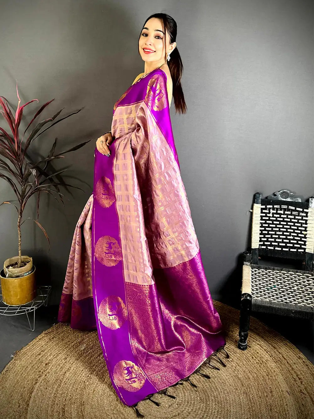 Poster Zari Banarasi Katan Silk Pattu Saree