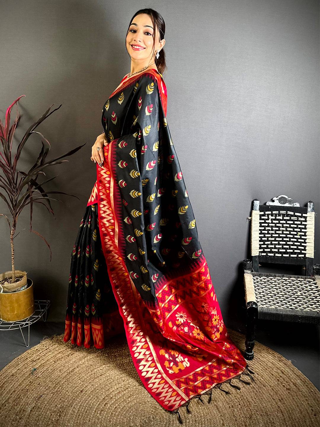 Black Ikkat Minakari Soft Silk Pattu Saree