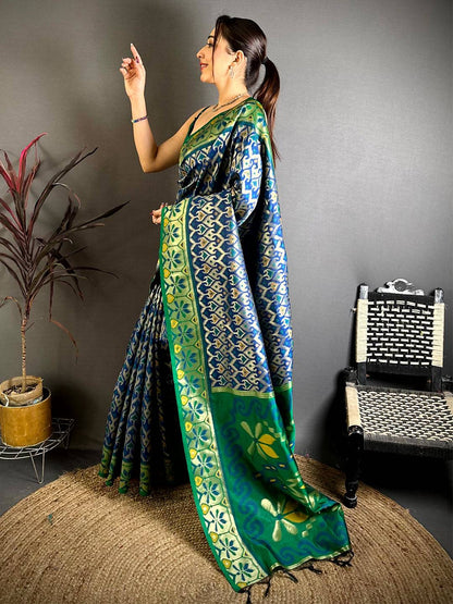 Royal Navy Ikkat Soft Silk Pattu Saree