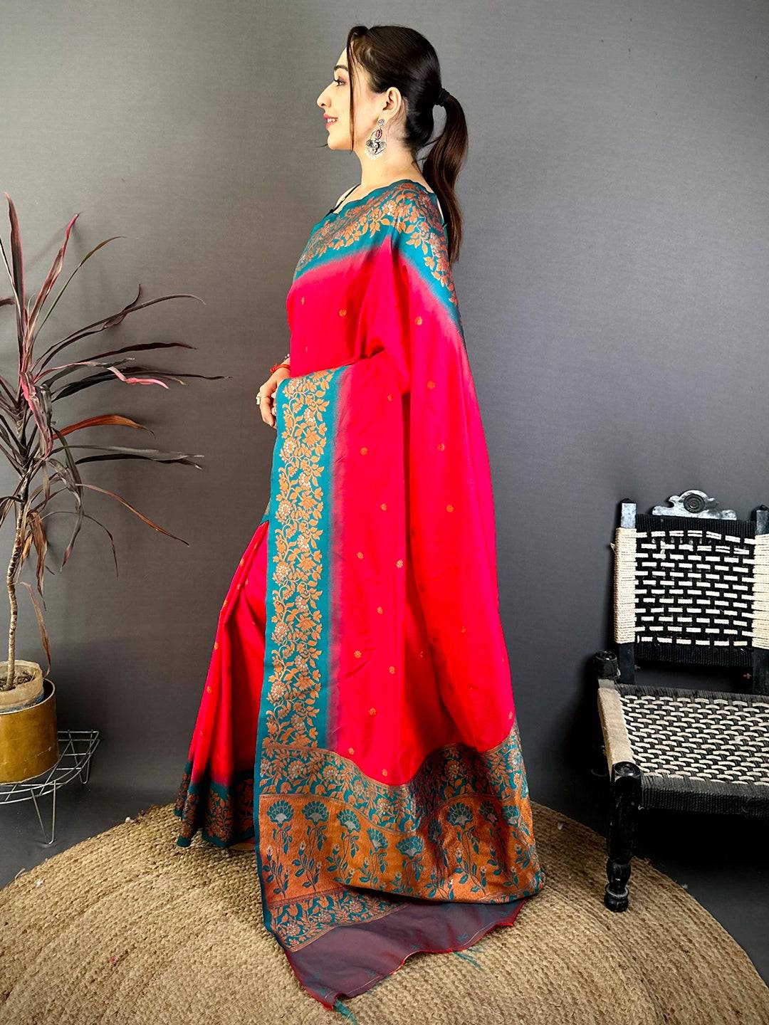 Pink Soft Silk Kanjivaram Pattu Saree