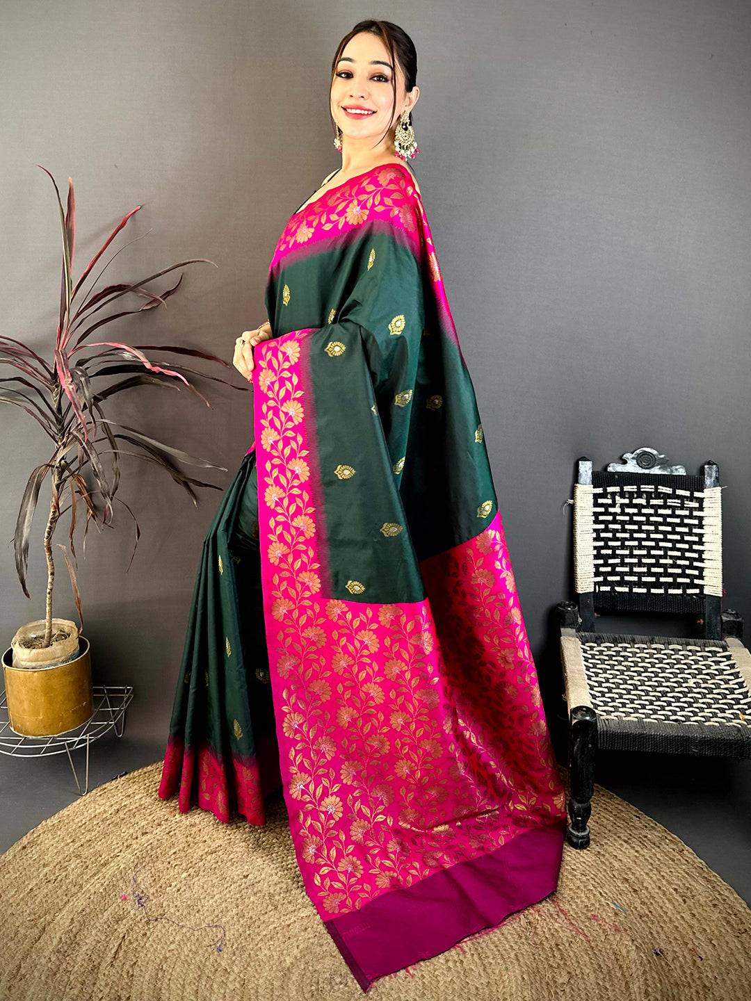 Deep Green Soft Silk Kanjivaram Pattu Saree