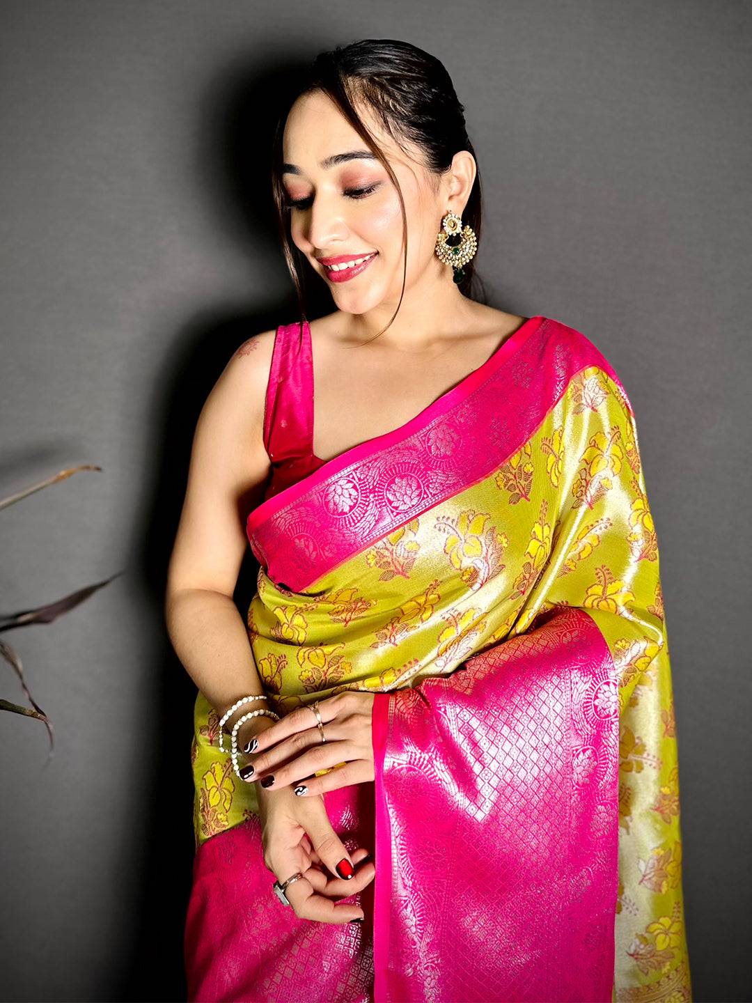 Stylish Zari One Gram Tissue Kanchi Pattu Saree