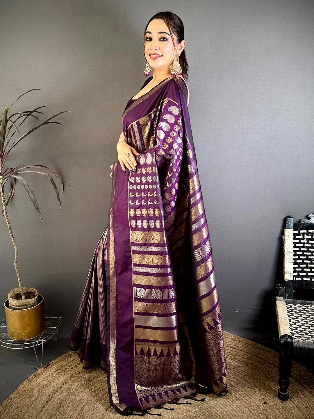 Purple Celebrity Soft Silk Zari Weaving Pattu Saree