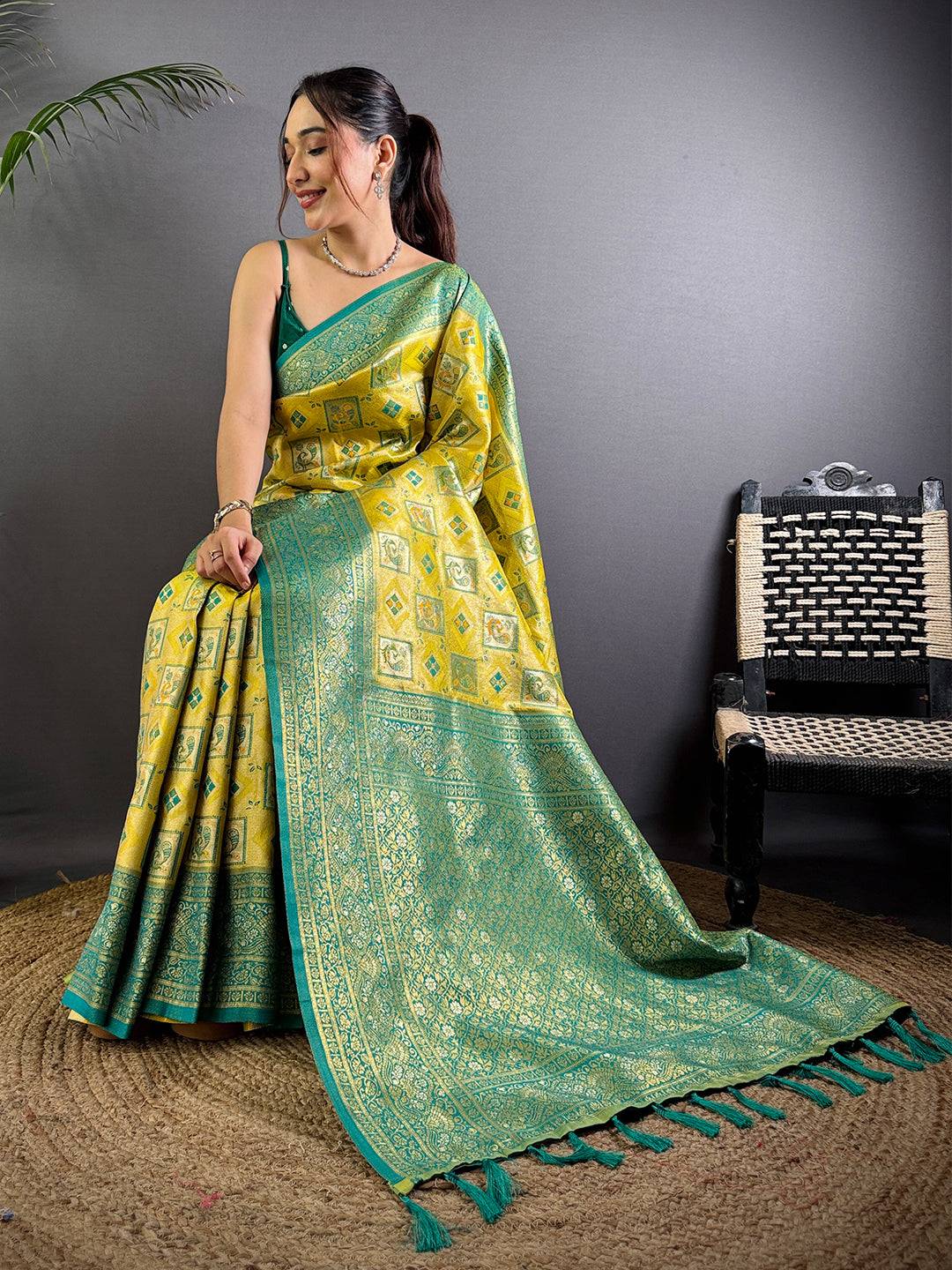 Majesty Warli Gold Zari Dharamavaram Silk Pattu Saree