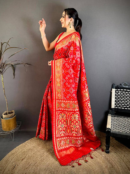 Red Soft Semi Silk Ikkat Patola Weaving Pattu Saree